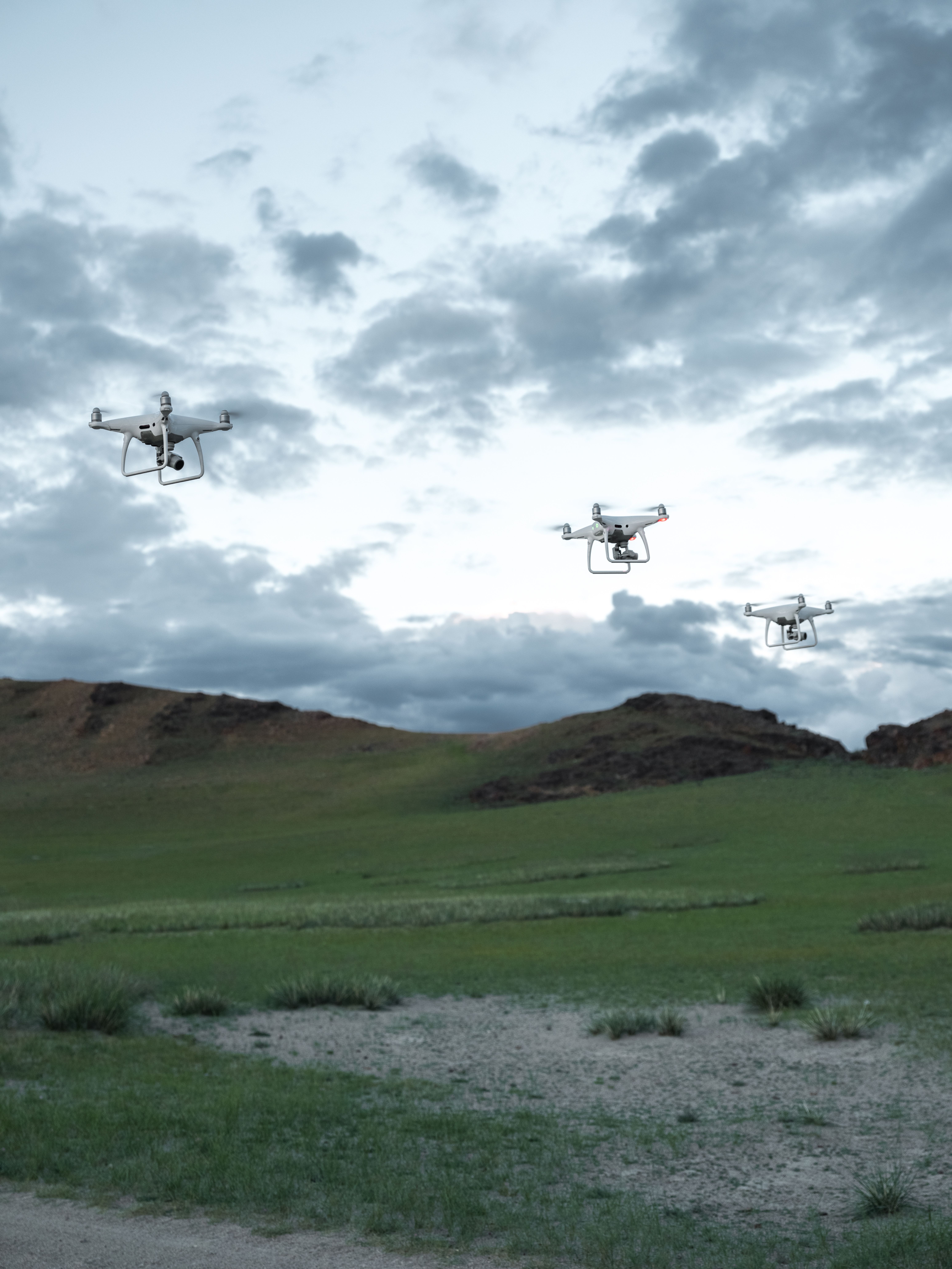 Drone Swarms Explained: How Autonomous Multi-Drone Systems Work